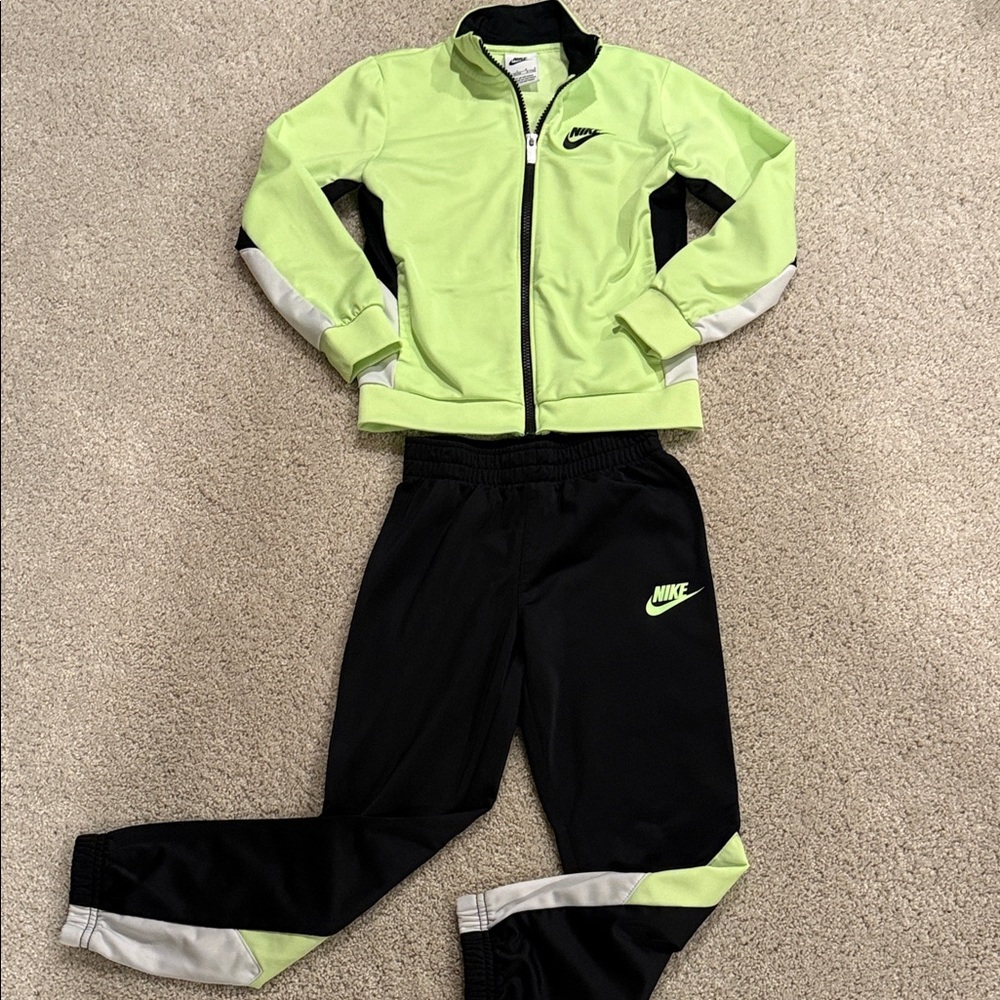Nike Neon Green and Black Athletic Set Tracksuit, kids size 7